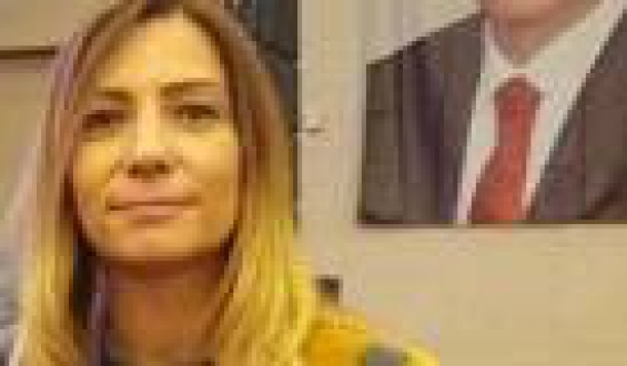 AK PARTİ İLÇE BAŞKANI AYSUN ÇELİKLER ,AVM PLANI YOK