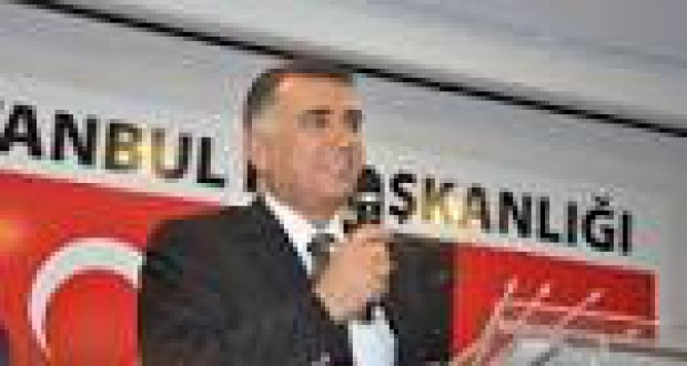 BAKIRKÖY CHP ESKİ İLÇE BAŞKANI DOLANDIRICILIKTAN YARGILANIYOR