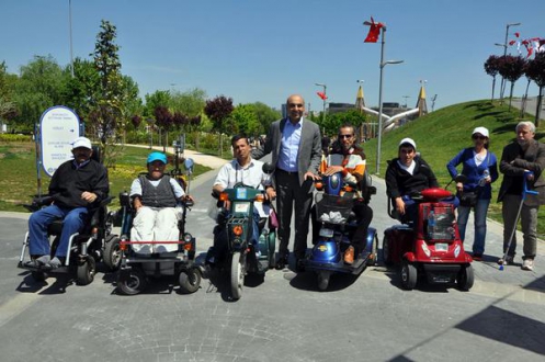BAŞKAN KERİMOĞLU PAZAR GÜNÜ ENGELLİLERLE OLDU