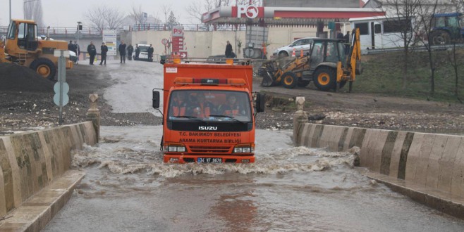 EDİRNEYE GİDEN İLK BELEDİYE BAKIRKÖY BELEDİYESİ OLDU