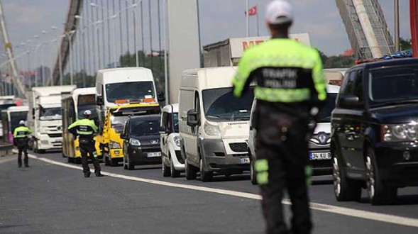 İstanbul'da yarın bazı yollar trafiğe kapatılacak