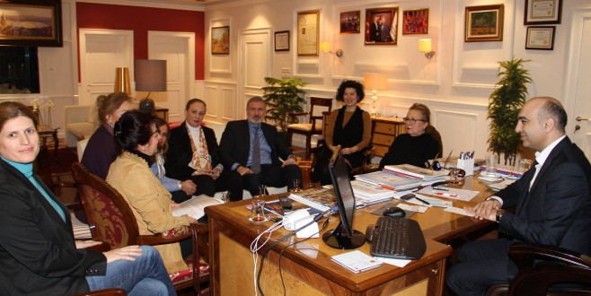 KERİMOĞLUNDAN YOKSUL ÇOCUKLARA YARDIM