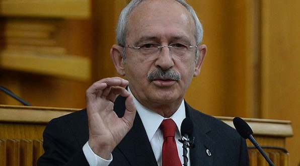 ÖNSEÇİMDE GENÇ,BAYAN ADAY LAZIM
