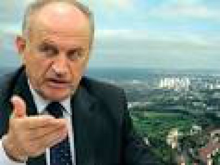 Topbaş, İstanbula özel yasayı açıkladı